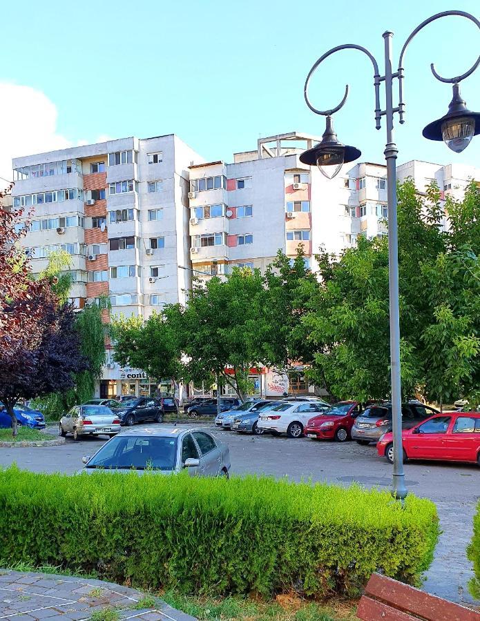 Studio Cathedral Brăila Exterior foto